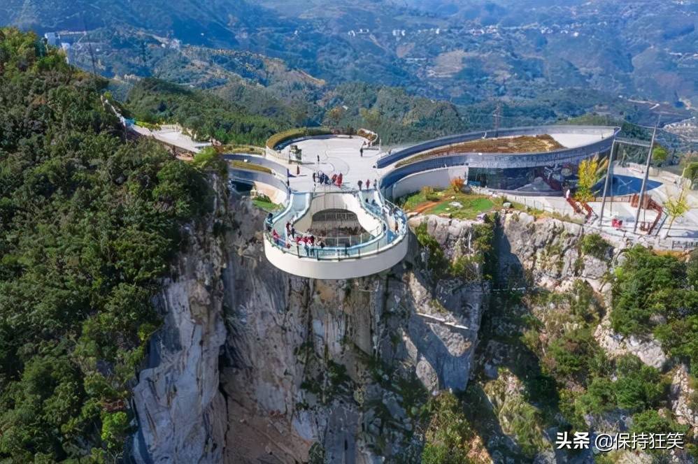 重庆十大著名旅游景点 重庆著名旅游胜地 重庆最有名的景区