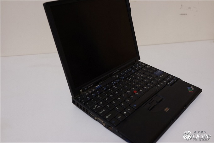 浮华褪去，你依然是我贴心的小棉袄 -- ThinkPad X60