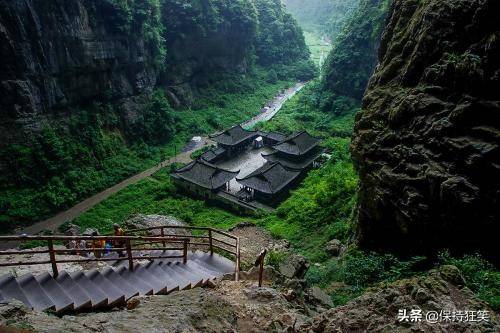 重庆十大著名旅游景点 重庆著名旅游胜地 重庆最有名的景区