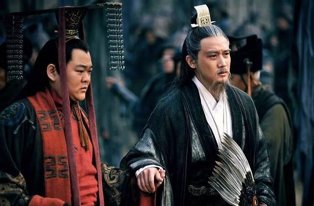 诸葛亮为什么设计杀魏延？并非魏延有反骨，真正的原因是什么？