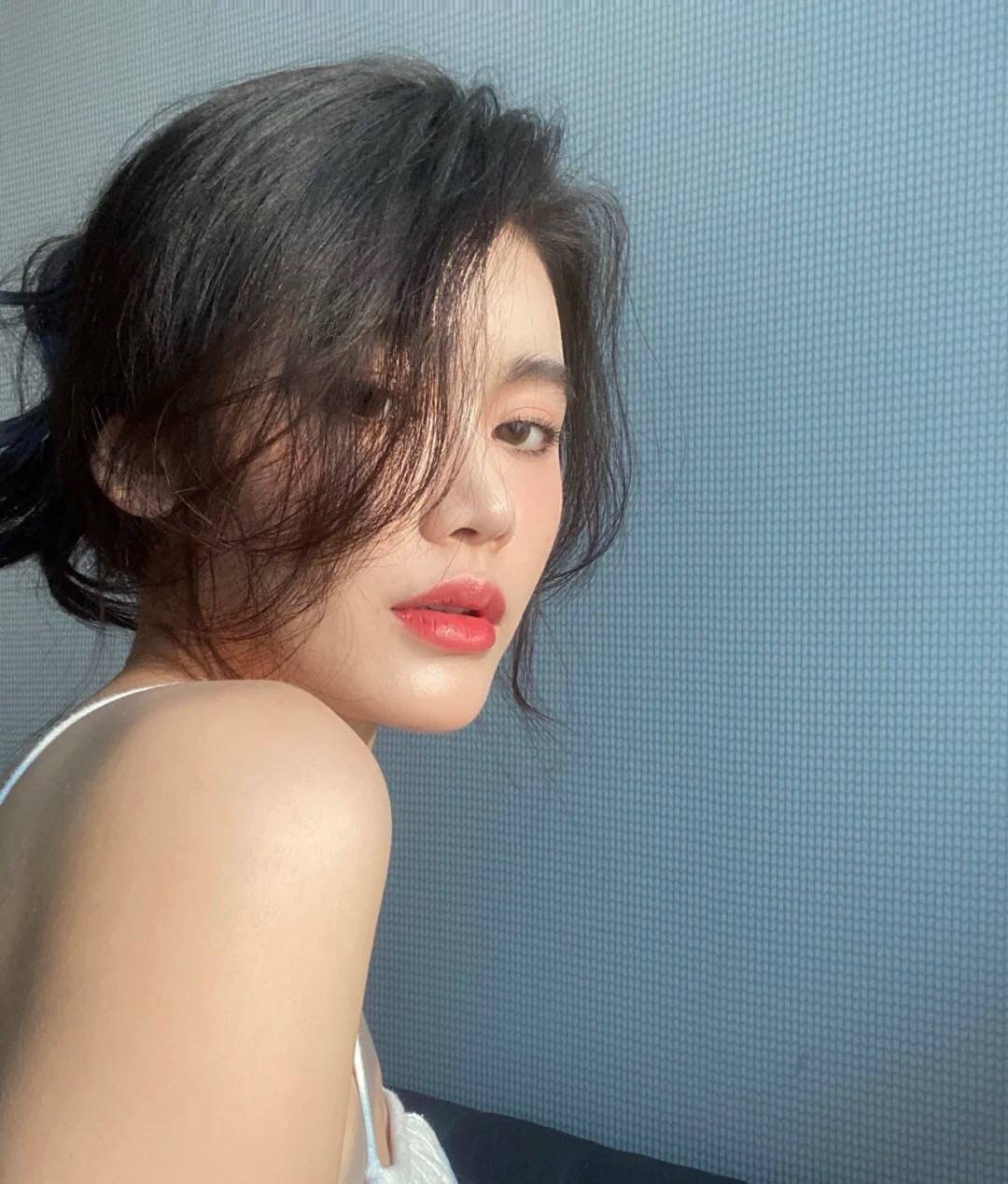 一看就很贵？真正的“富家女”口红，是这几款国货给的