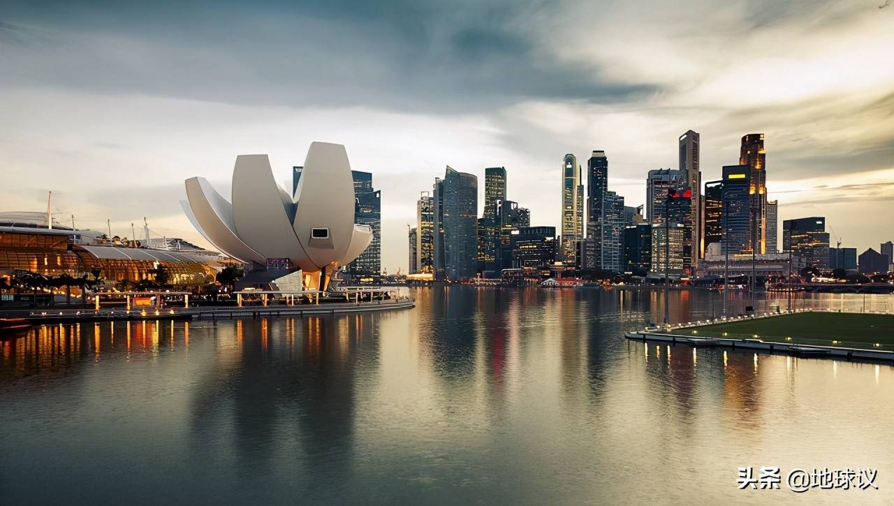 香港大片土地未开发，为何还要填海造陆？背后全是私人财阀的算计