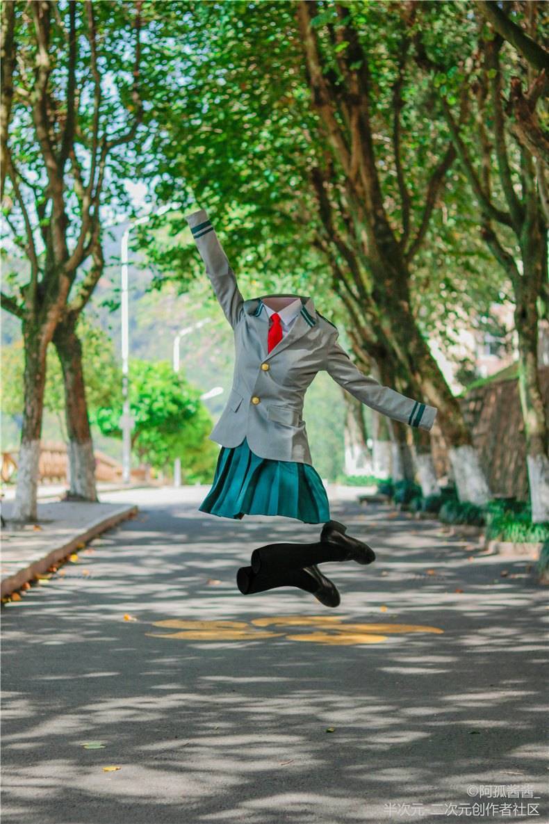 这还原度惊呆了！《我的英雄学院》叶隐透的COSPLAY欣赏