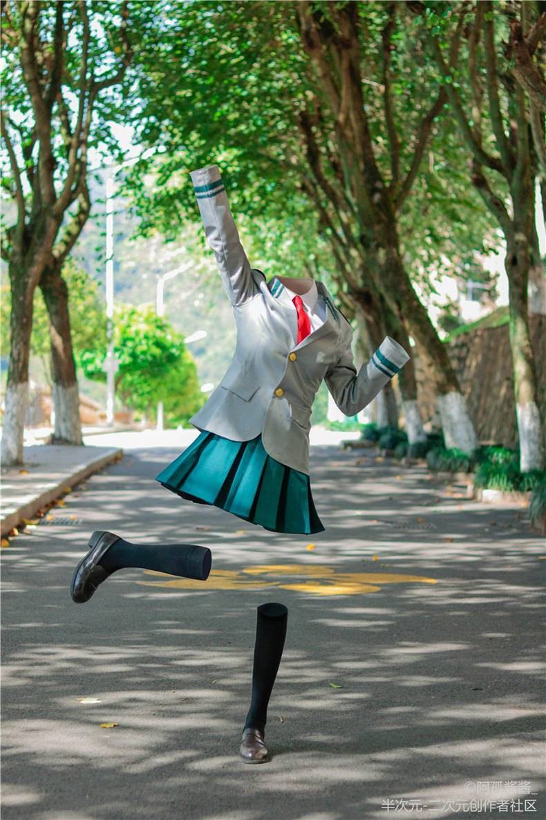 这还原度惊呆了！《我的英雄学院》叶隐透的COSPLAY欣赏