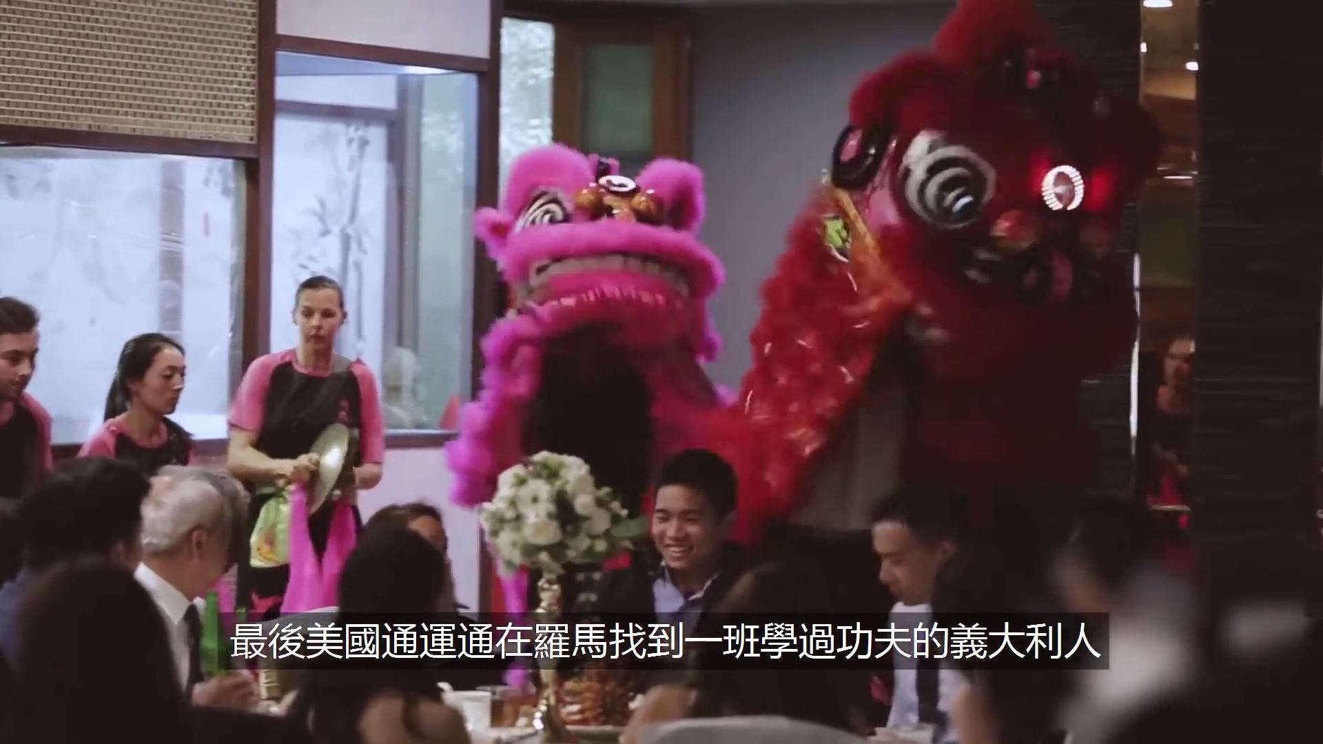 巨星钟爱的“黑卡”是什么样？无限额度外，还有哪些特权