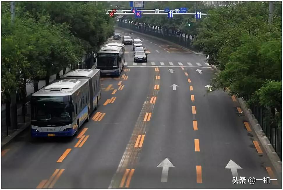 潮汐、可变、这些车道你知道怎么走吗？