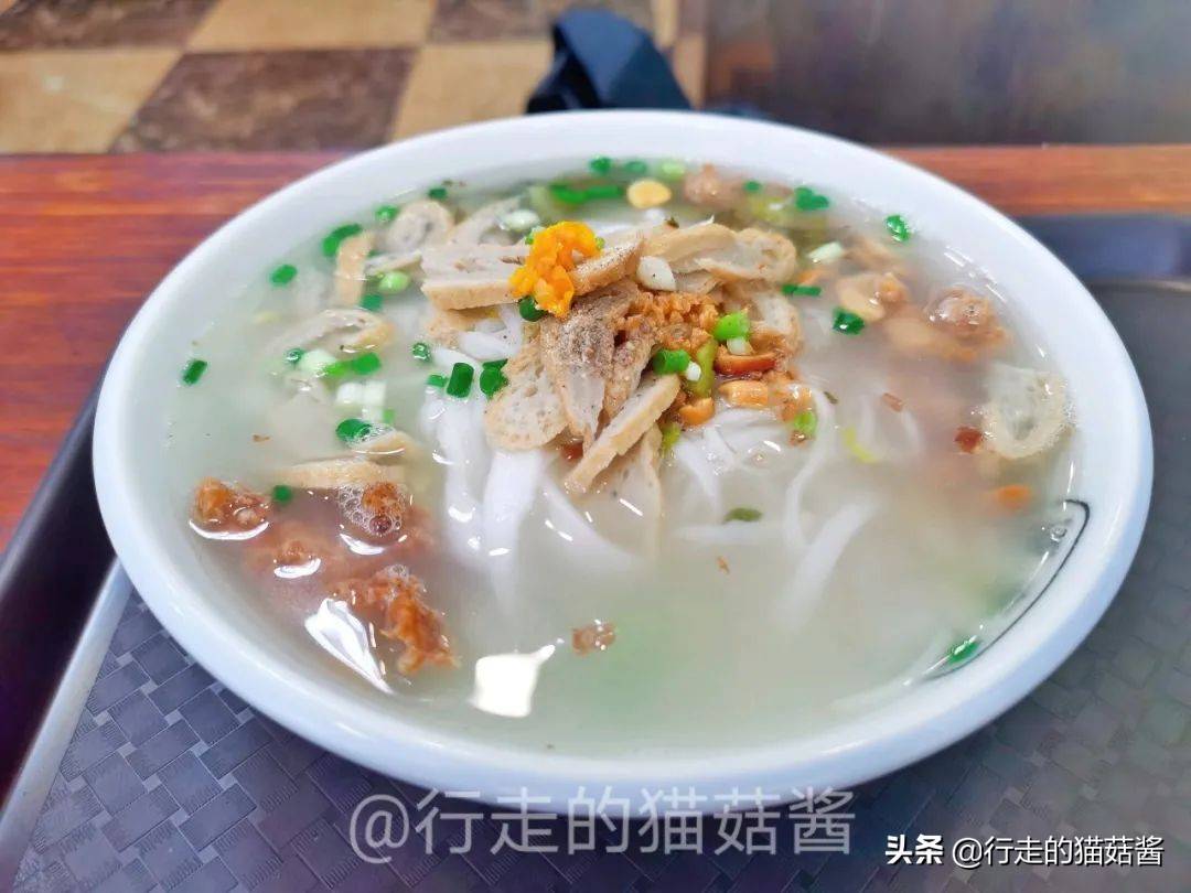 第一次去三亚，住哪里玩什么吃什么？一篇文章带你了解大概
