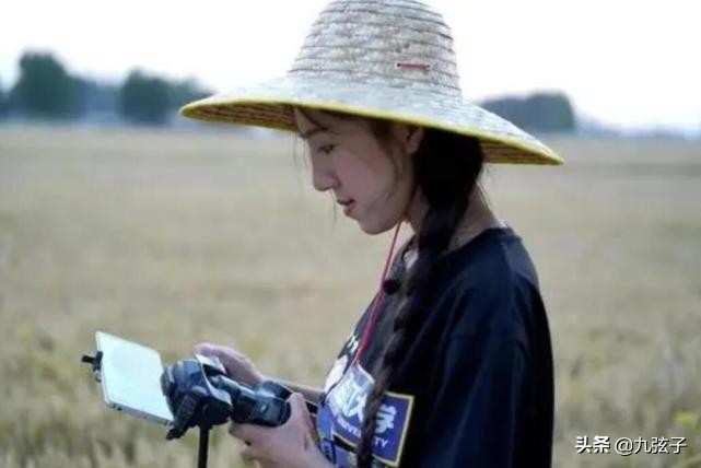 95后农村女孩毕业回乡种地火了，曾因太漂亮被质疑炒作