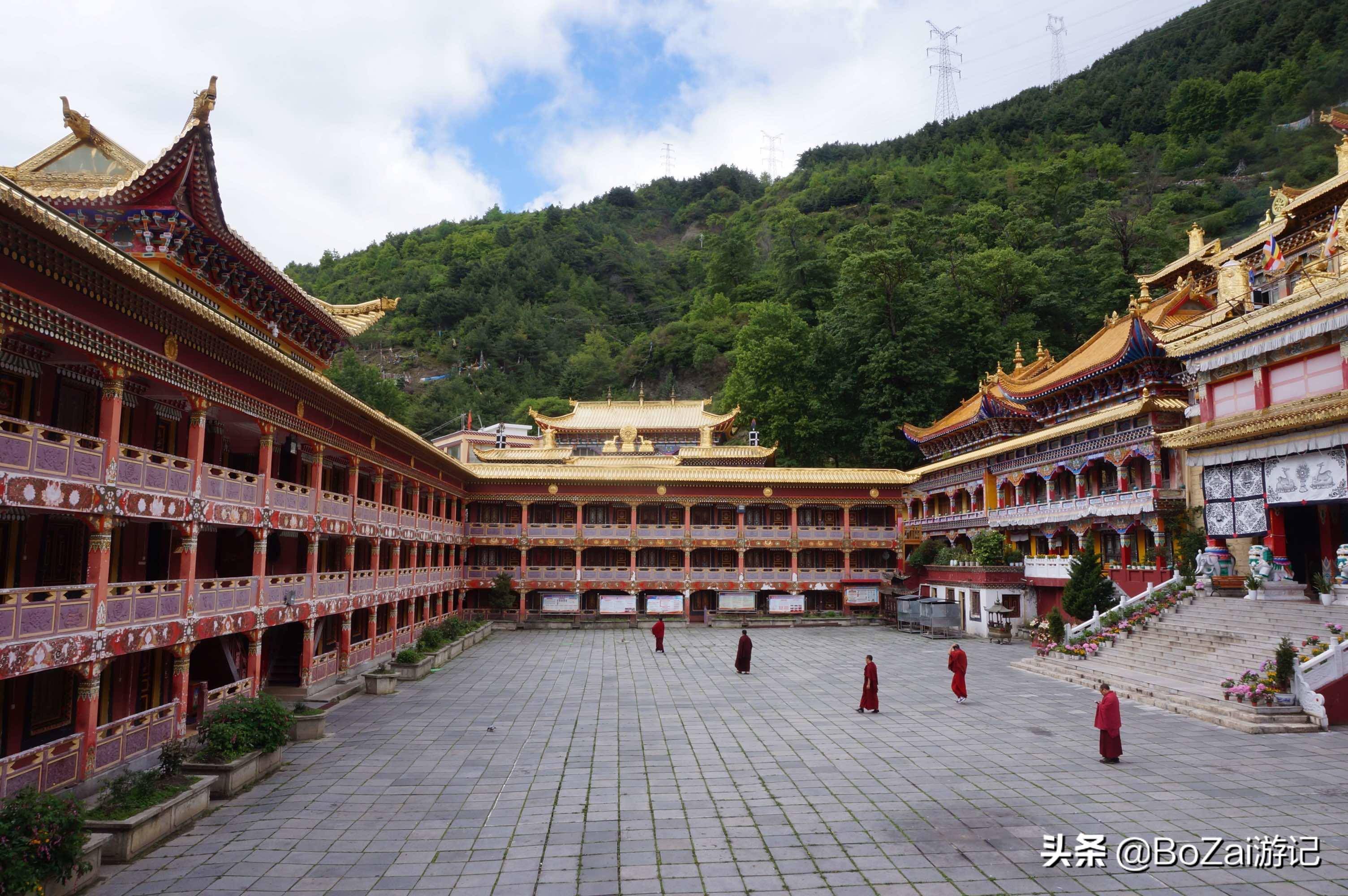 到四川甘孜泸定康定两地旅游，这10个景点不能错过，你去过几个