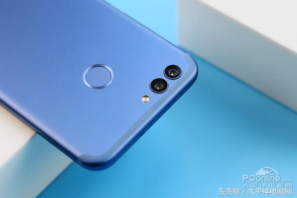 HUAWEI nova 2正式发布 麒麟659售2499元起