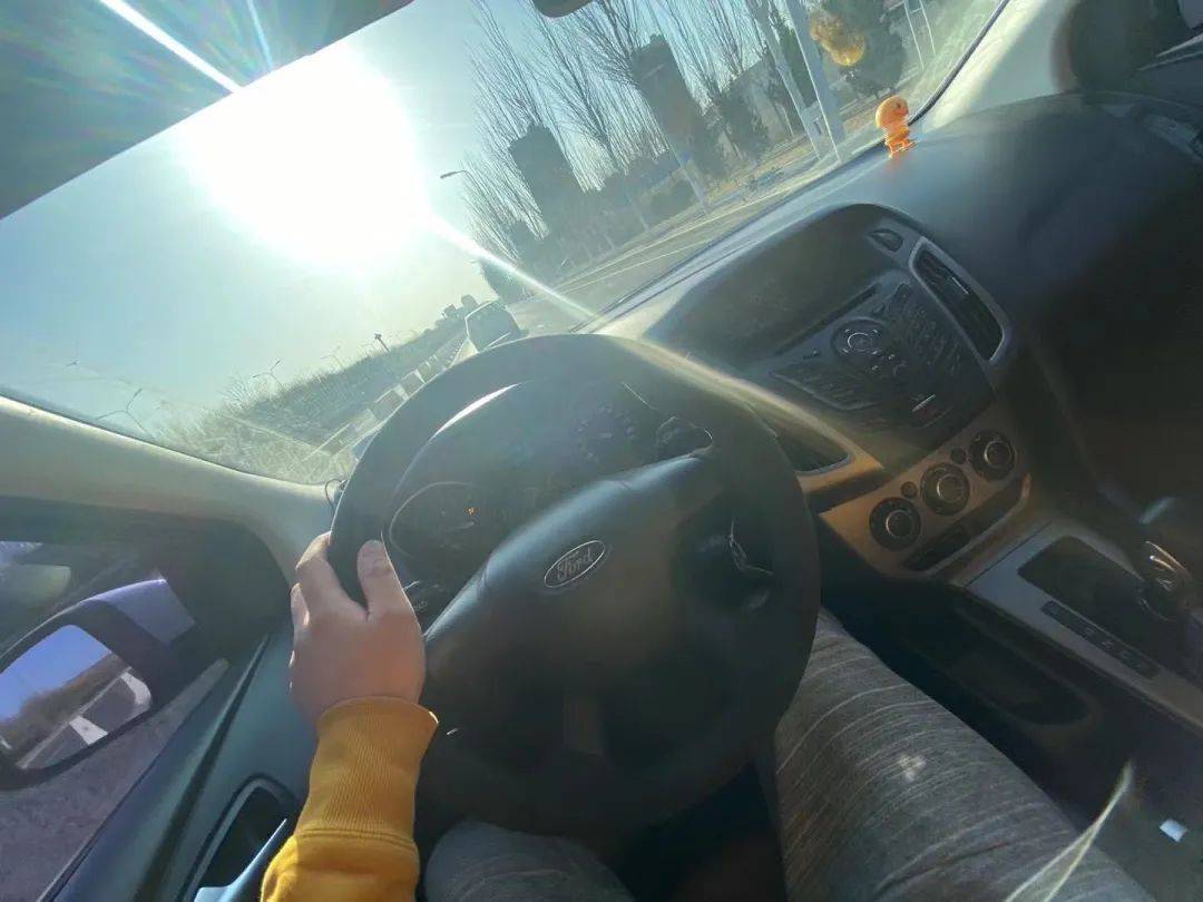怪兽修车：花一万块整备一辆12年的福克斯，重回新车状态
