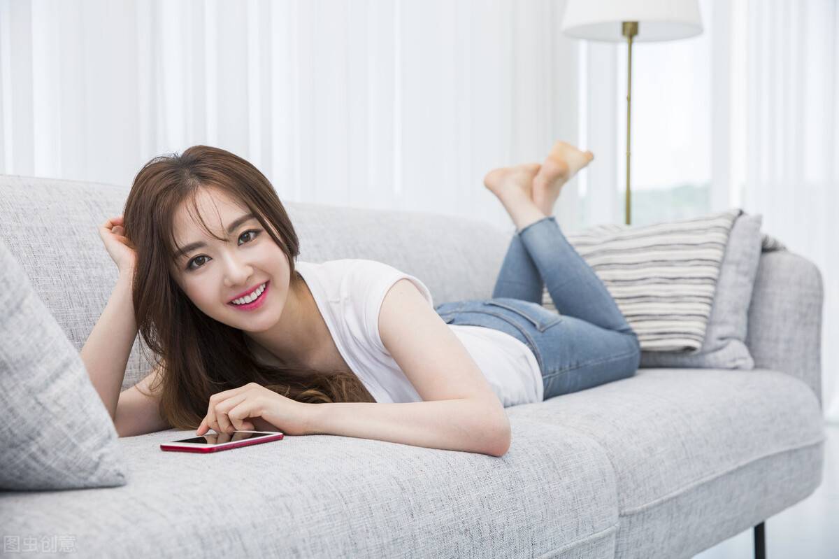 让男人对你魂牵梦萦的关键：若即若离