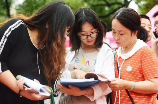 未来几年内“香饽饽”的专业，尤其适合女生，2021填报志愿可参考