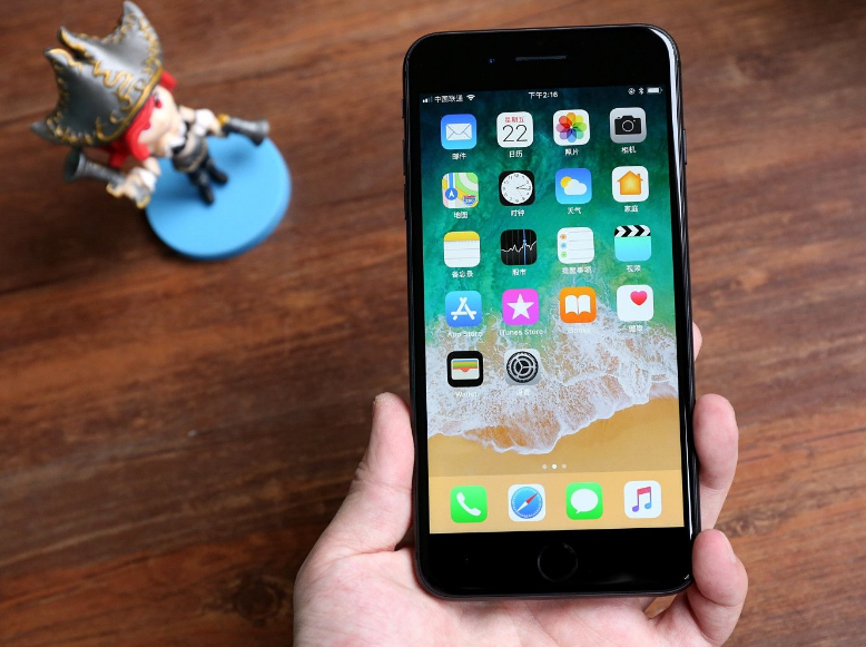 别看iPhone8 Plus电池不到3000毫安，但续航能力可能让你意想不到