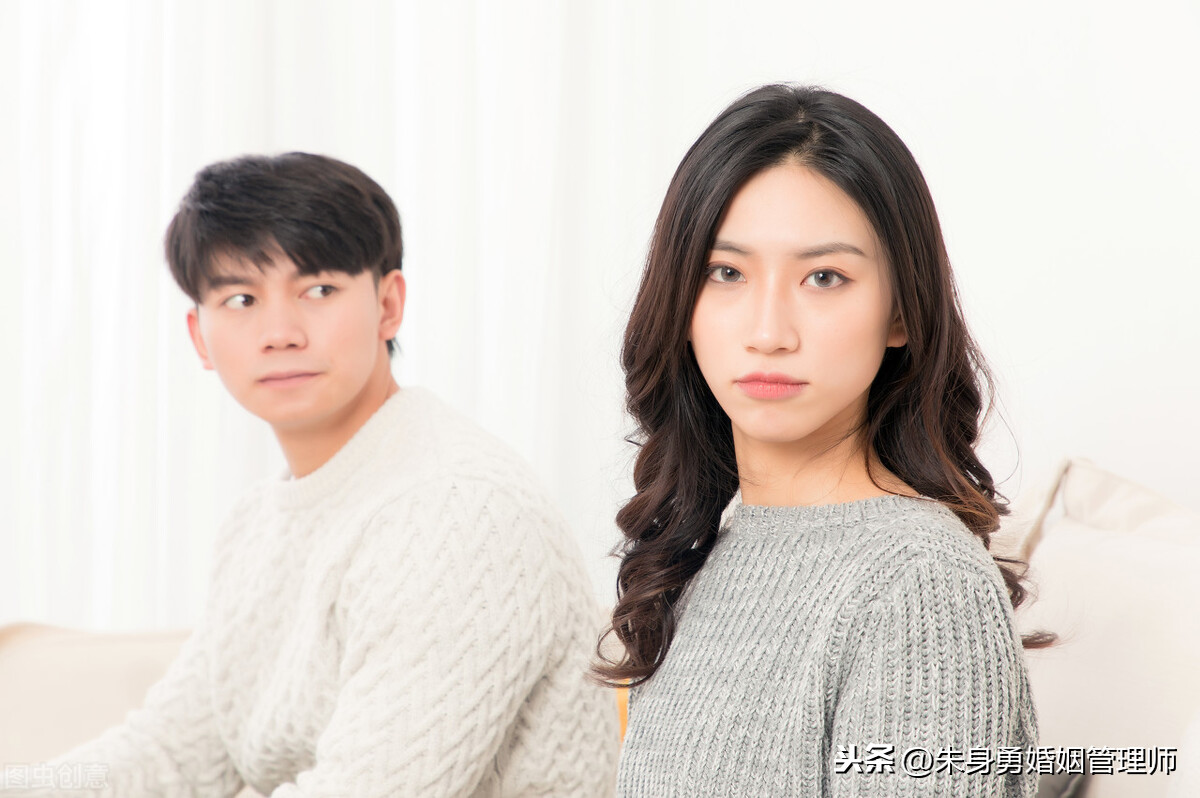 发现老公背叛，妻子沟通时谨记5个“开战原则”，成功挽救婚姻