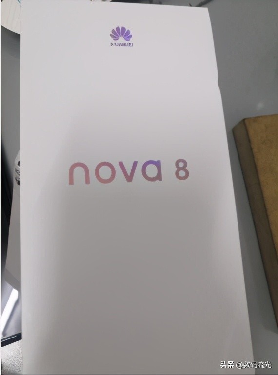 纠结华为Nova8、SE、Pro该选哪一个？看准这些选不错