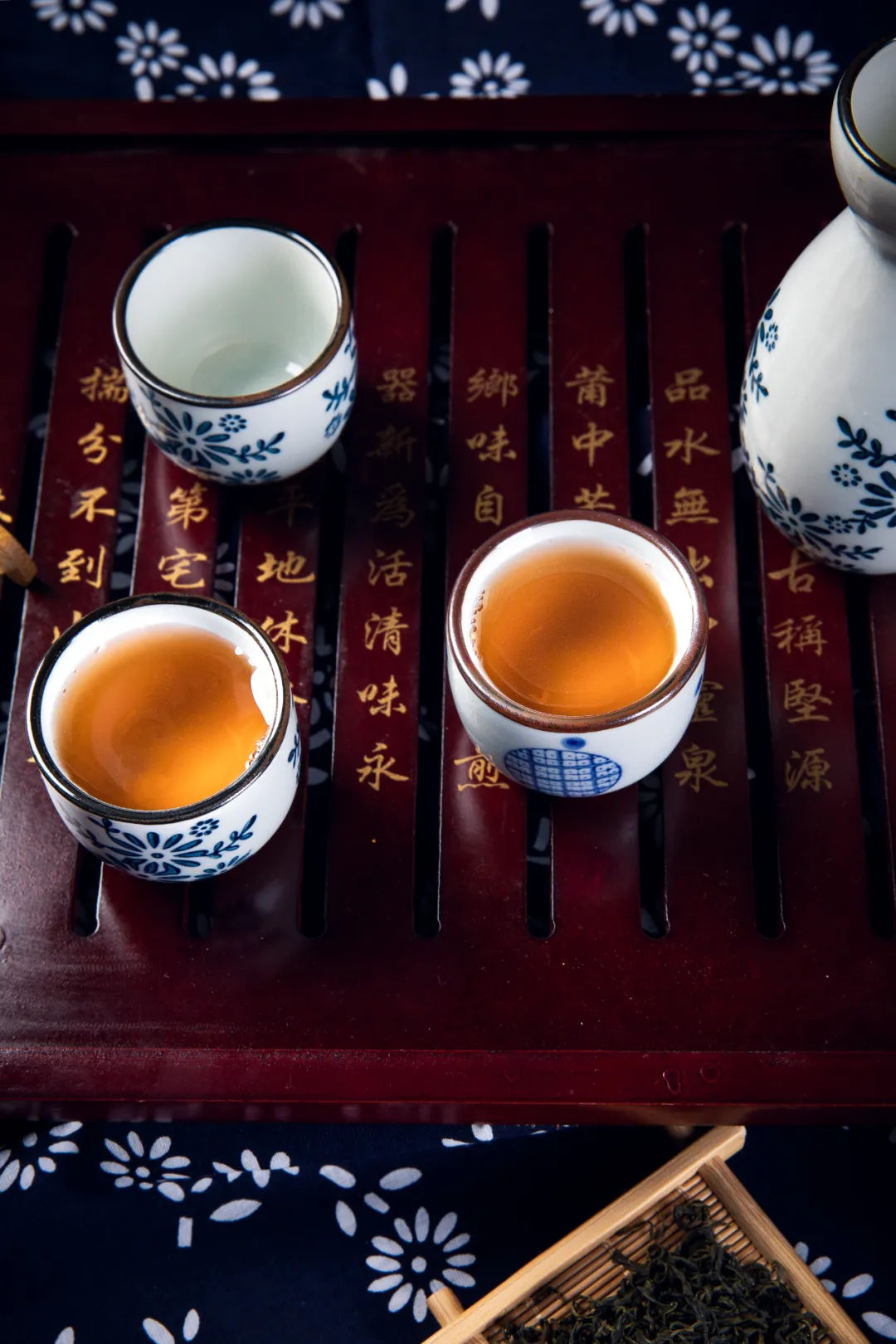 遇酒且喝，人生几何