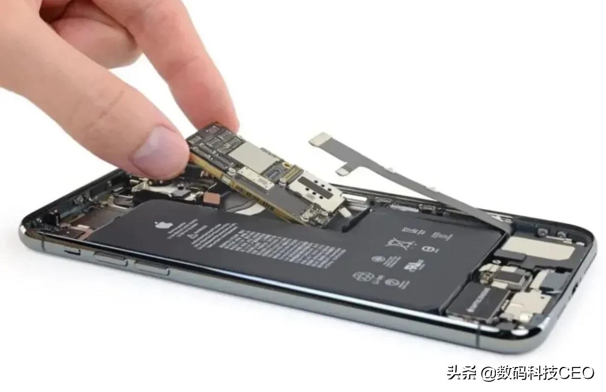 苹果公司将于2021秋季发布iphone13，买12后悔了吗