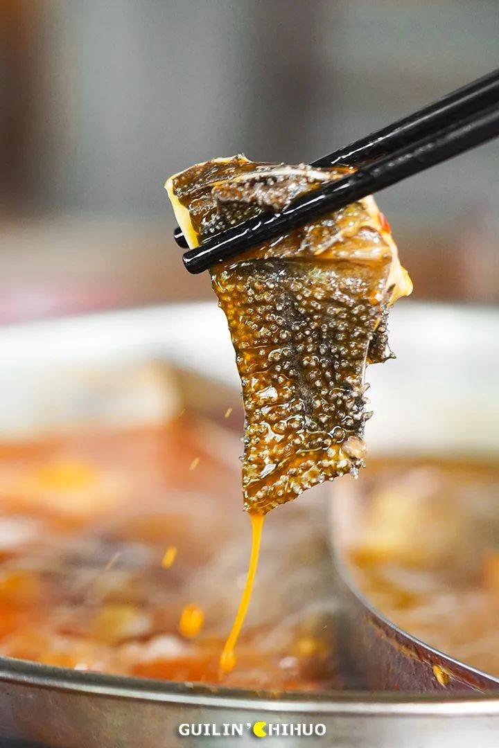 开在路边的大排档，藏着老桂林都熟悉的味道