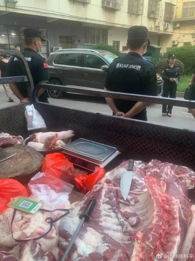 城管查扣300多斤猪肉后私分？回应：占道经营，肉送福利院了