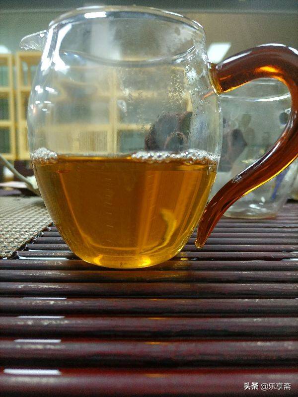 喝茶的好处那么多，我们是不是可以每天大量喝茶呢？
