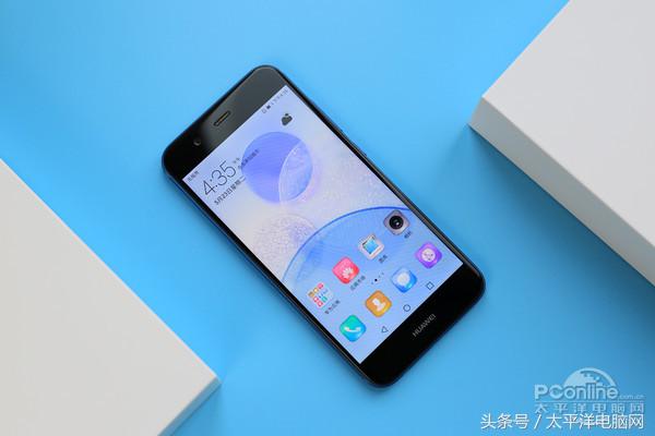 HUAWEI nova 2正式发布 麒麟659售2499元起