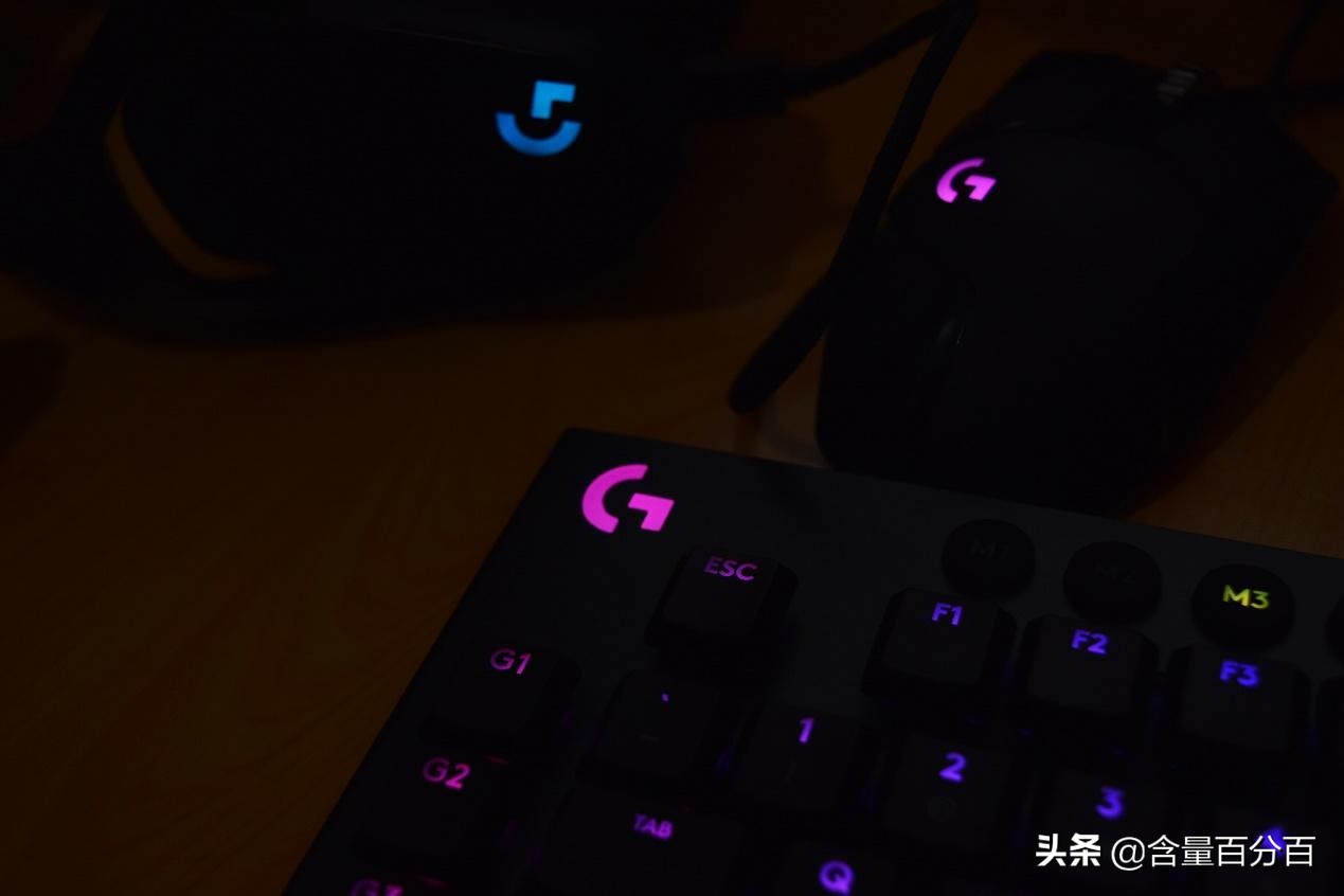 功能强大的炫光同步软件，游戏玩家专属的罗技三剑客体验点评