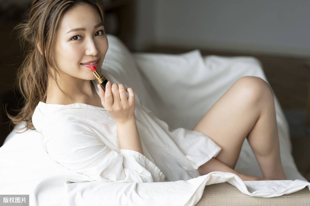 女生小表情背后的意思