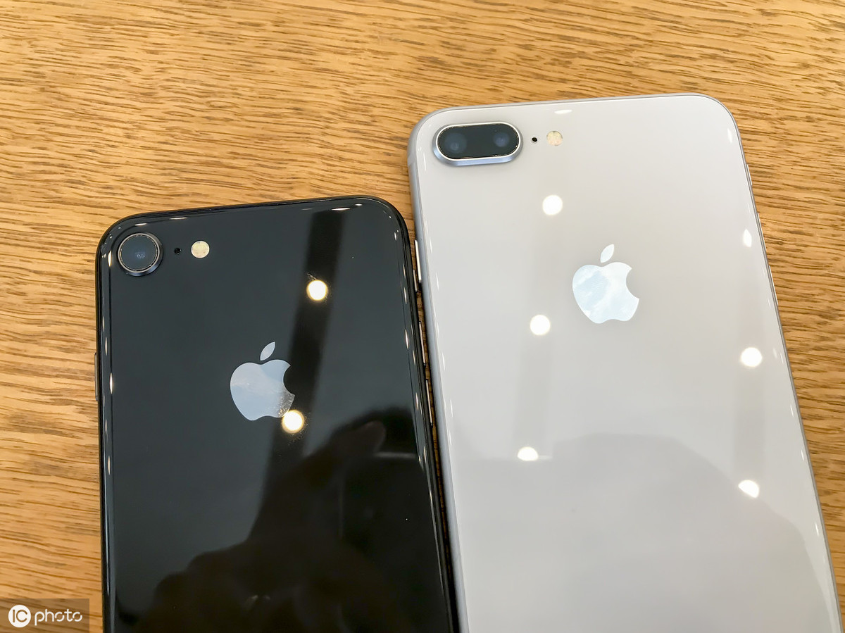 iPhone8p手机屏幕点不动怎么办？