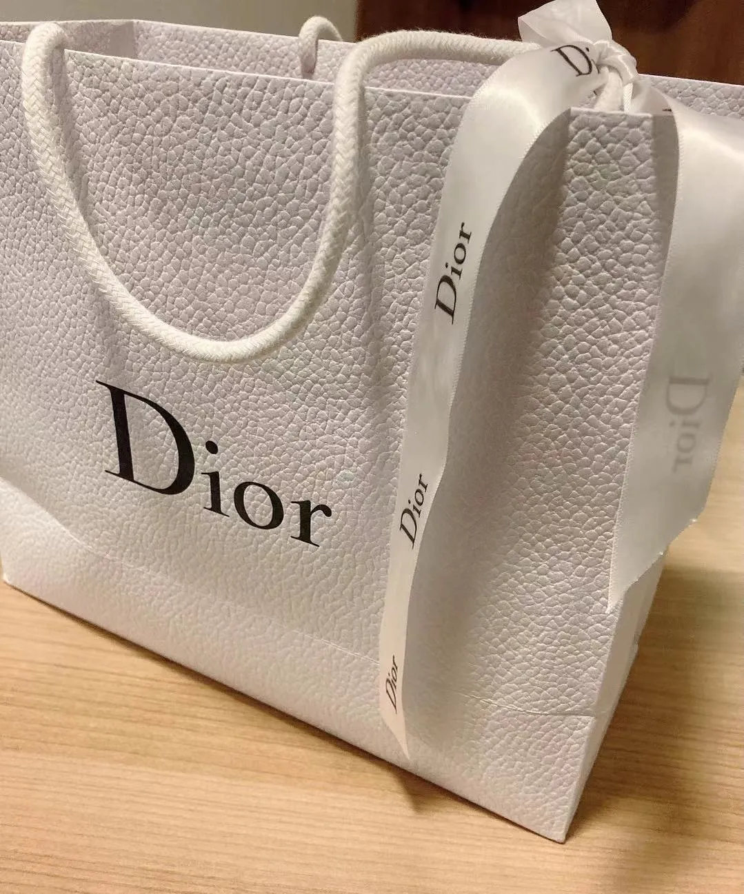 带点土特产回家吧！法国特产=LV、Dior？豪横！“贫民”礼物清单