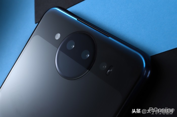 vivo NEX双屏版评测：谁说科技时尚不能相得益彰？