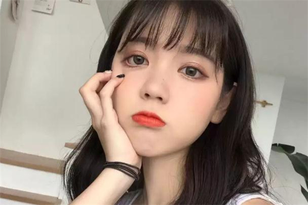 女人优雅有韵味的句子