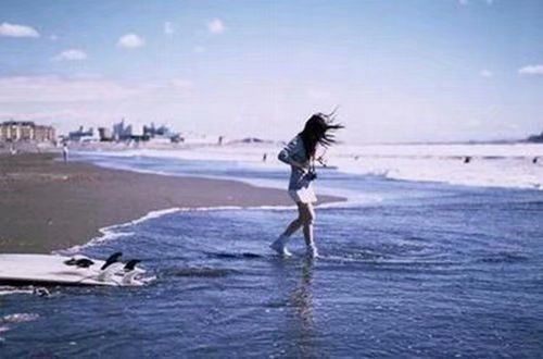 思念女孩子的温馨爱情说说分享