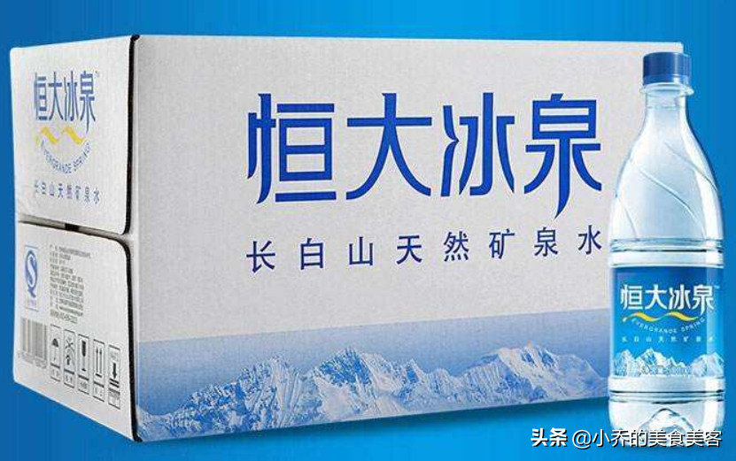 恒大冰泉，真正的矿泉水，60亿打广告，却巨亏40亿，原因何在？