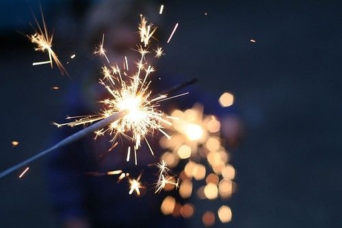 爱情语录：浮华褪尽，人比烟花寂寞