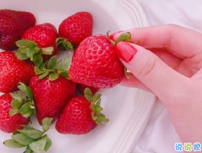 八月你好说说唯美句子配图 2019最新八月说说好听