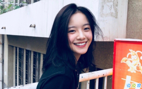 2020快乐女孩发空间的沙雕说说 让你空间访客暴增