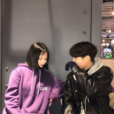 2019猪年情侣头像一对非主流个性 时间走的太快但