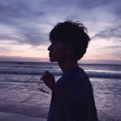 唯美情侣头像一男一女2019最新版 阳光晴朗的日子