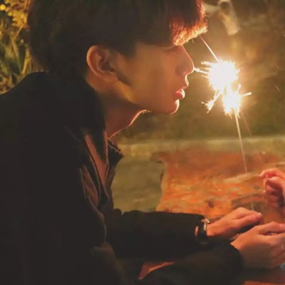 唯美情侣头像一男一女2019最新版 阳光晴朗的日子