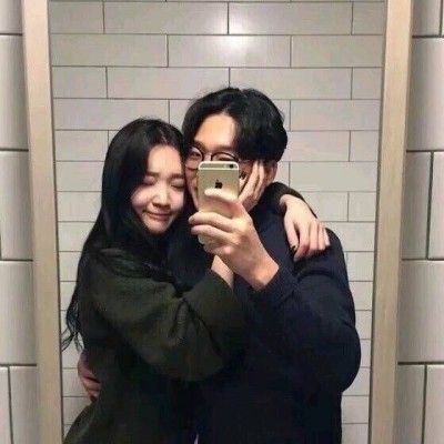 2019微信好看的情侣头像一对两张 哪有那么容易把