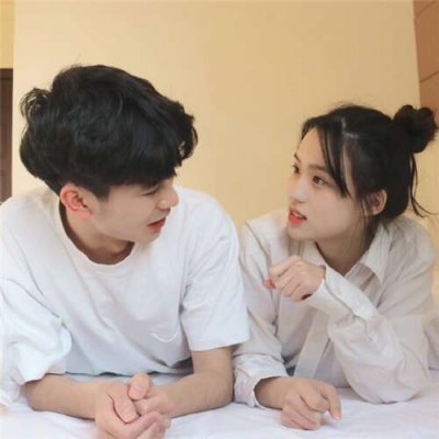 微信情侣头像韩版一人一张 幸福浪漫的情侣头像