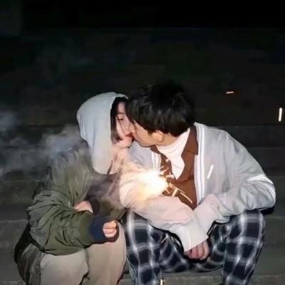 2019元宵节微信情侣头像幸福好看 最新情侣微信头