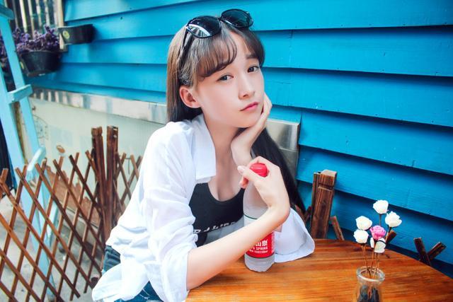 怎么夸女生可爱的高情商句子