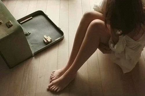 2021情人节一个人过的伤感说说 关于情人节单身狗的伤感说说
