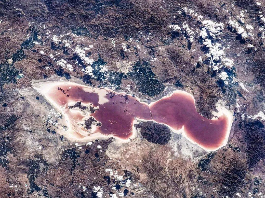 从太空看地球，美不胜收！太空影像的新时代正在到来