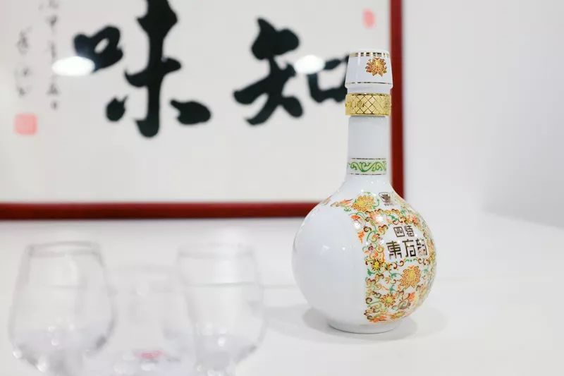 全国最好喝的白酒榜单，这十二种酒，你喝过几个？