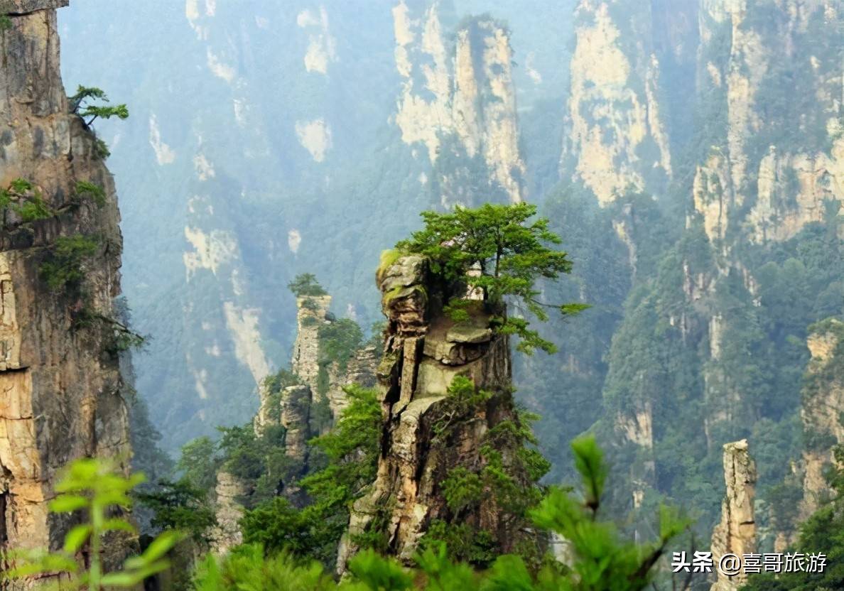 张家界十大景点有哪些？自驾游玩如何安排行程路线？