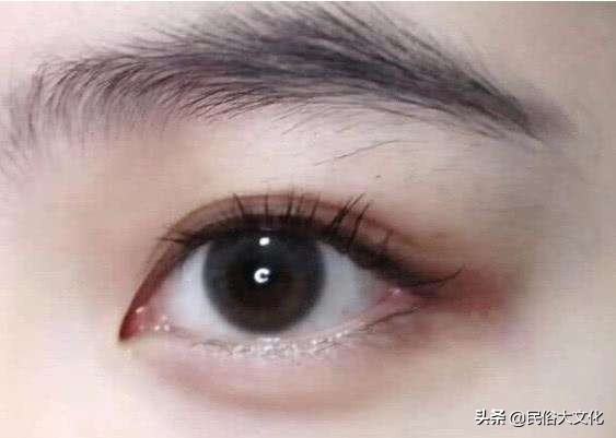 俗语“左眼跳财，右眼跳灾”，老祖宗为啥这样说？有什么依据？