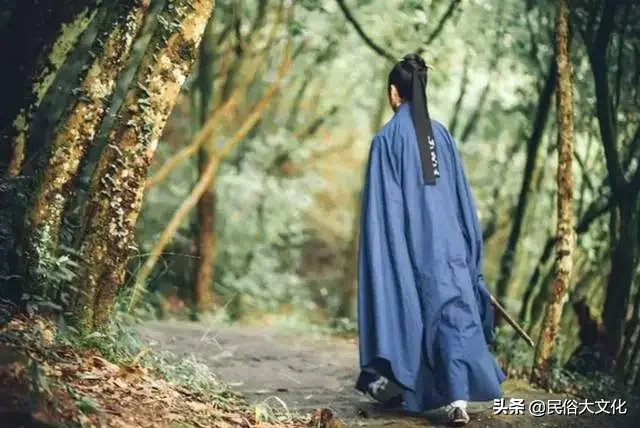 俗语“左眼跳财，右眼跳灾”，老祖宗为啥这样说？有什么依据？